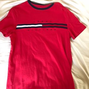 Tommy Hilfiger tee